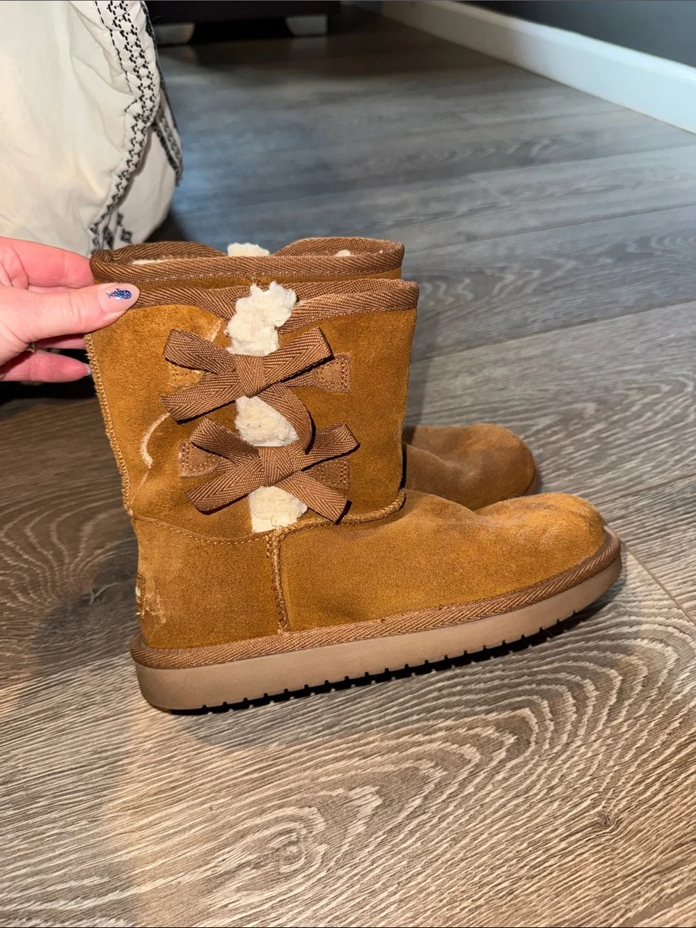 Ugg Chestnut Suede Bow-Back Shearling Boots
